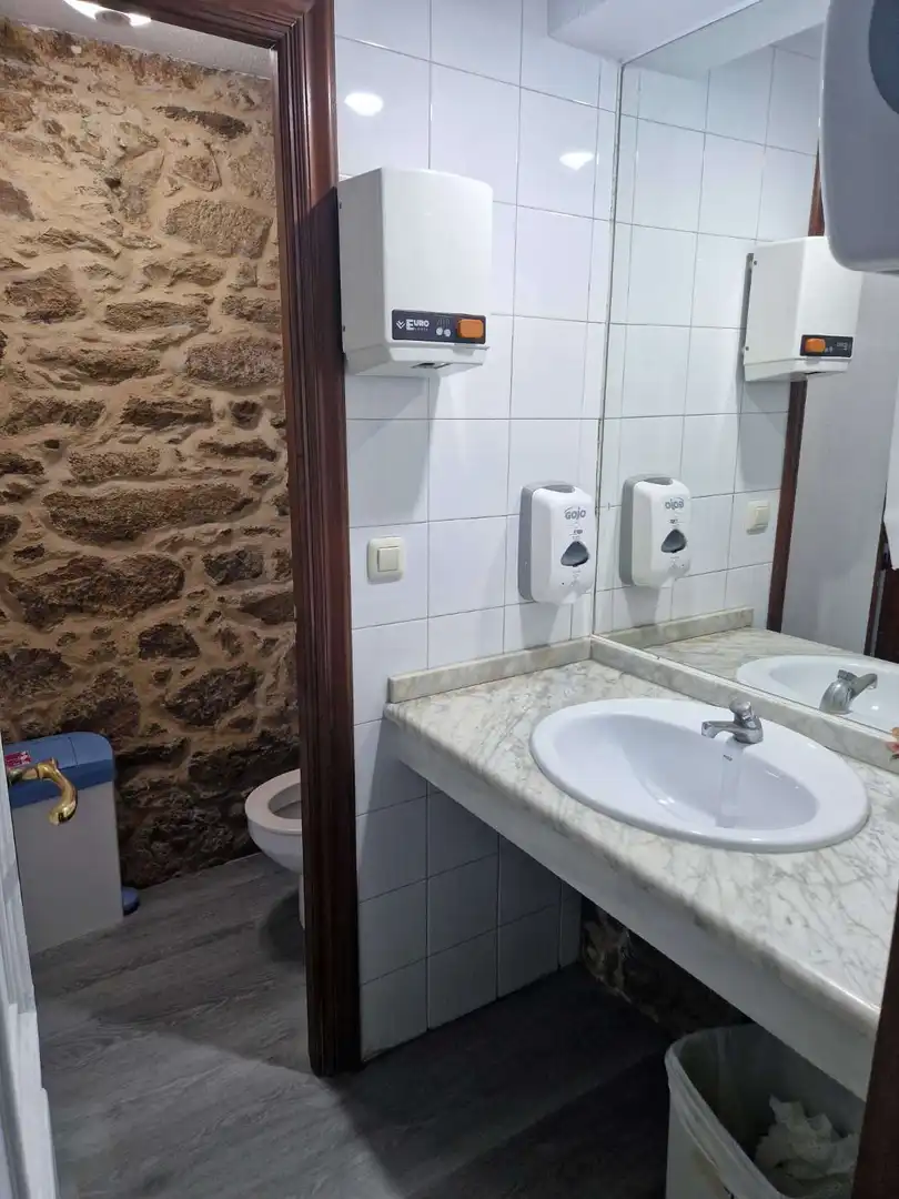 Badezimmer von Gebäude zum Verkauf in Brión