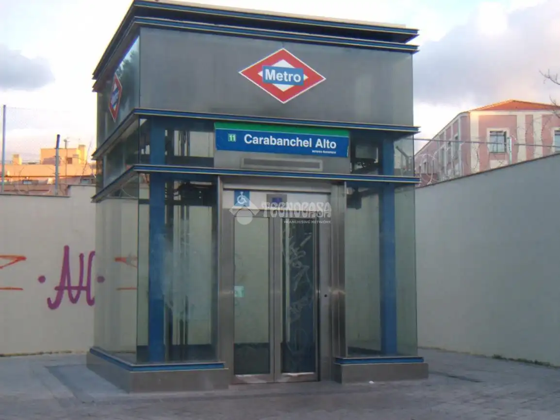 Exterior view of Flat for sale in Carabanchel