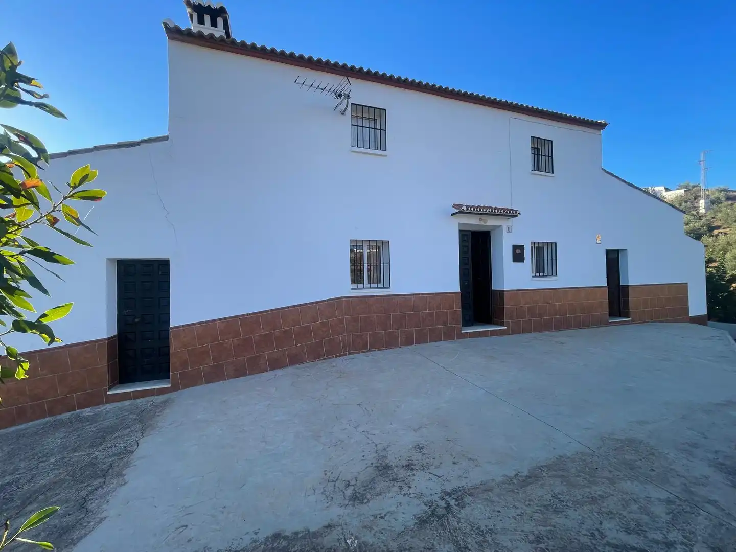 Casa rustica con giardino in vendita a Almogía