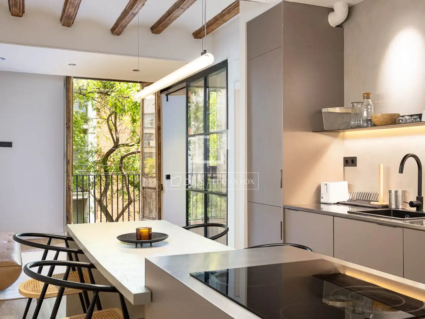 Cocina de Piso en venta en Barcelona con Aire acondicionado, Calefacción y Terraza