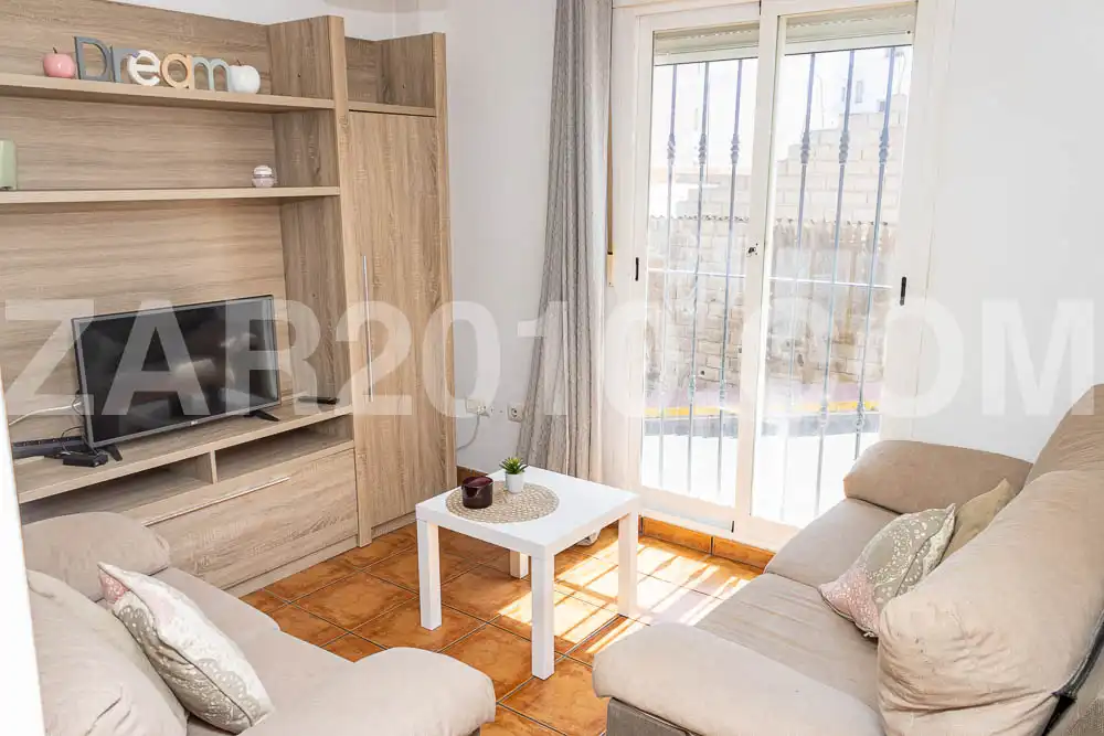 Sala de estar de Planta baja en venta en Garrucha con Amueblado, Horno y Lavadora