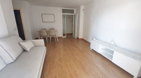 Foto 4 de Piso de alquiler en Pintor Casilari Roldán, La Malagueta - Monte Sancha, Málaga Capital