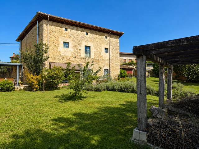 Casa-chalet en Venta en Merindad de Cuesta-Urria