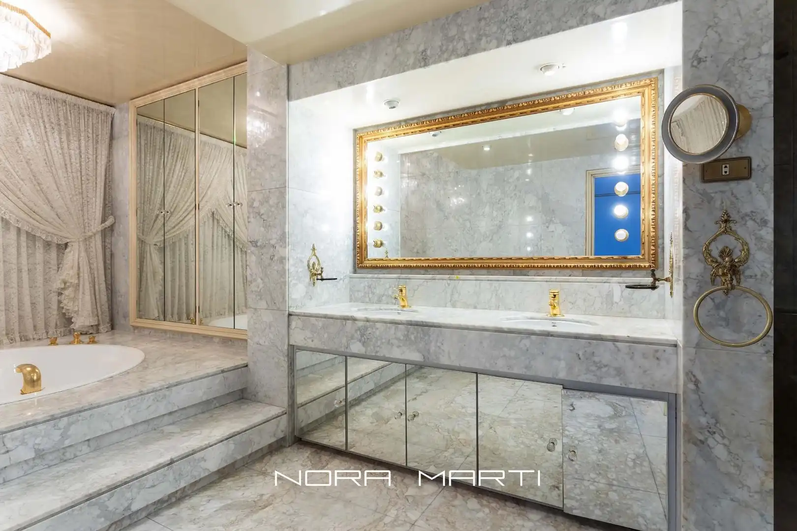 Bathroom of Flat for rent in Barcelona