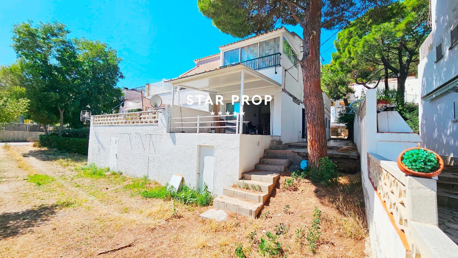 Exterior view of Flat for sale in Llançà  with Private garden and Terrace