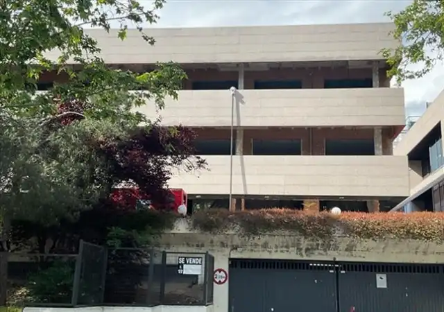 Local comercial en venta en Polígono Industrial Sur, imagen 2