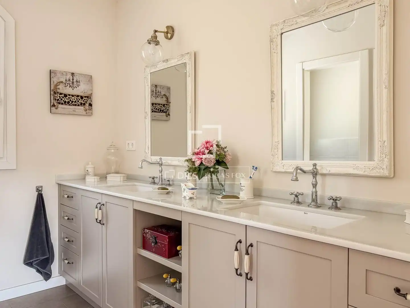 Bathroom of Houses for sale in Sant Cugat del Vallès  with Air Conditioner, Heating and Private garden