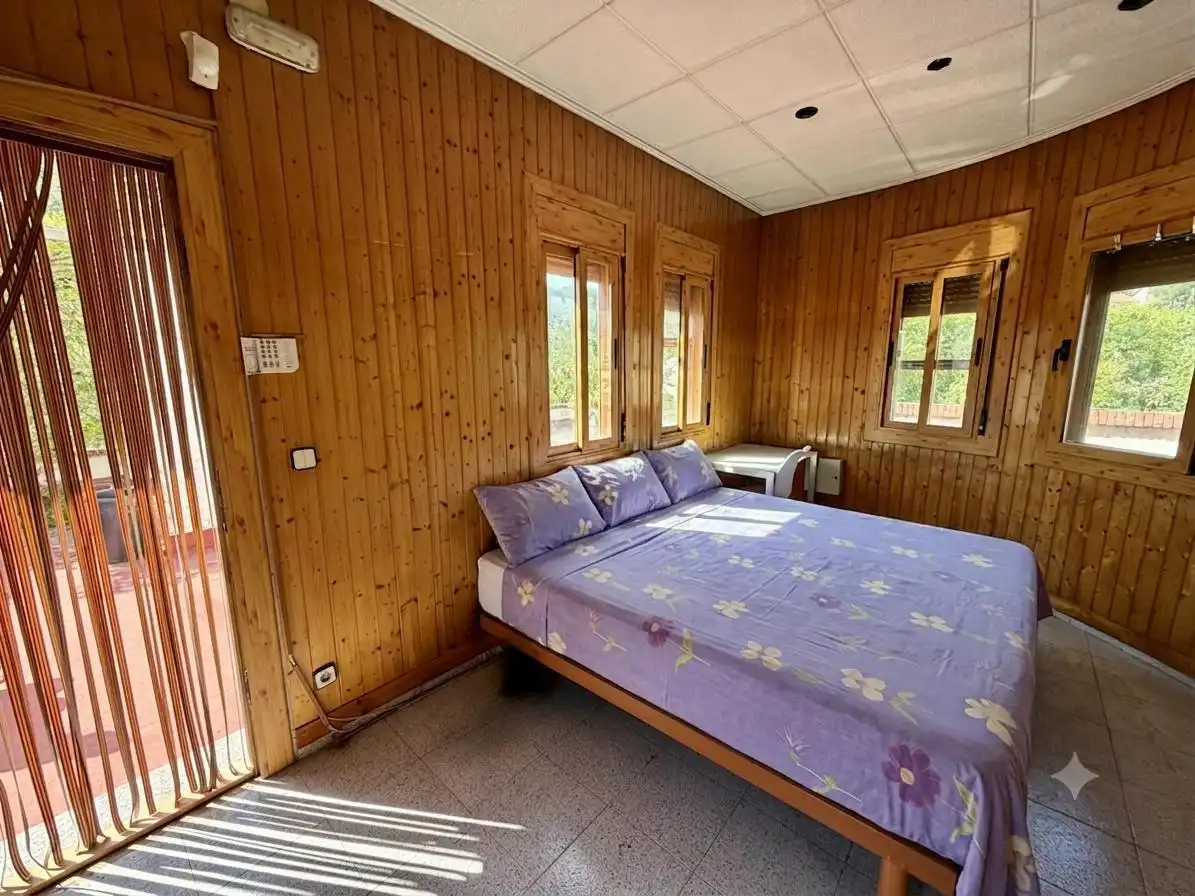 Bedroom of Houses for sale in Montcada i Reixac  with Air Conditioner, Heating and Private garden
