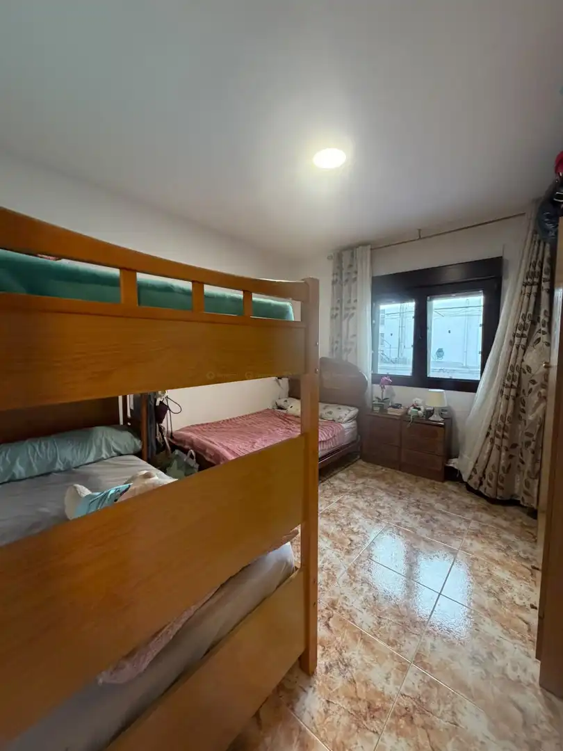 Bedroom of Flat for sale in Gijón   with Heating and Parquet flooring