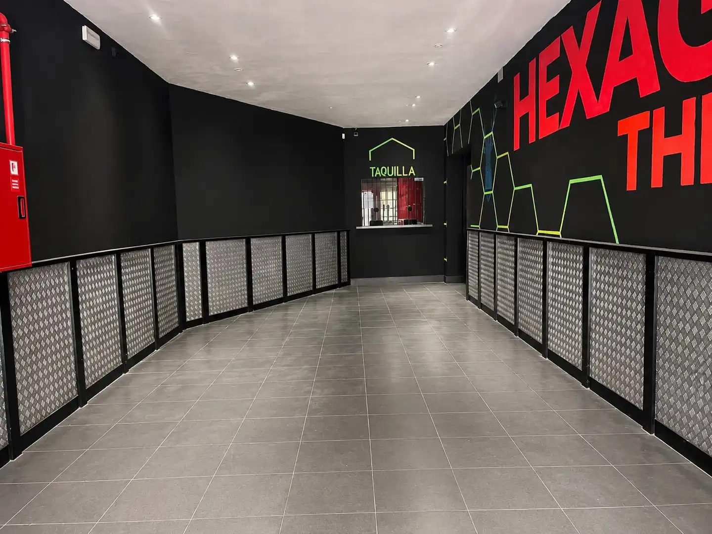Business premises for sale in Paseo Galatea, imagen 40