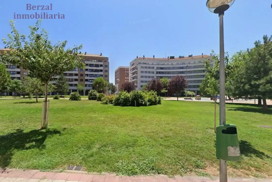 Exterior view of Garage for rent in  Logroño