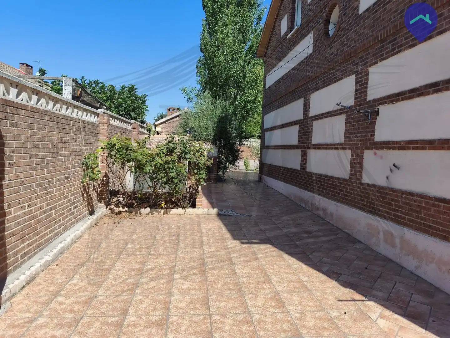 Terraza de Casa o chalet en venta en Villanueva de la Torre con Jardín privado, Trastero y Alarma