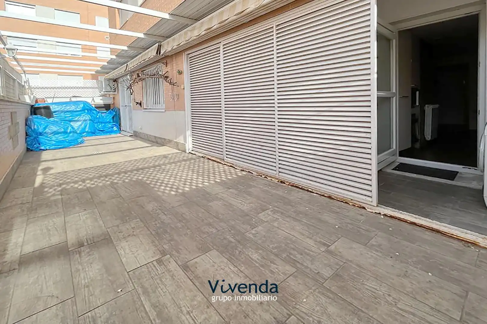 Planta baja de alquiler en Calle MOTRIL, Zona el Caño