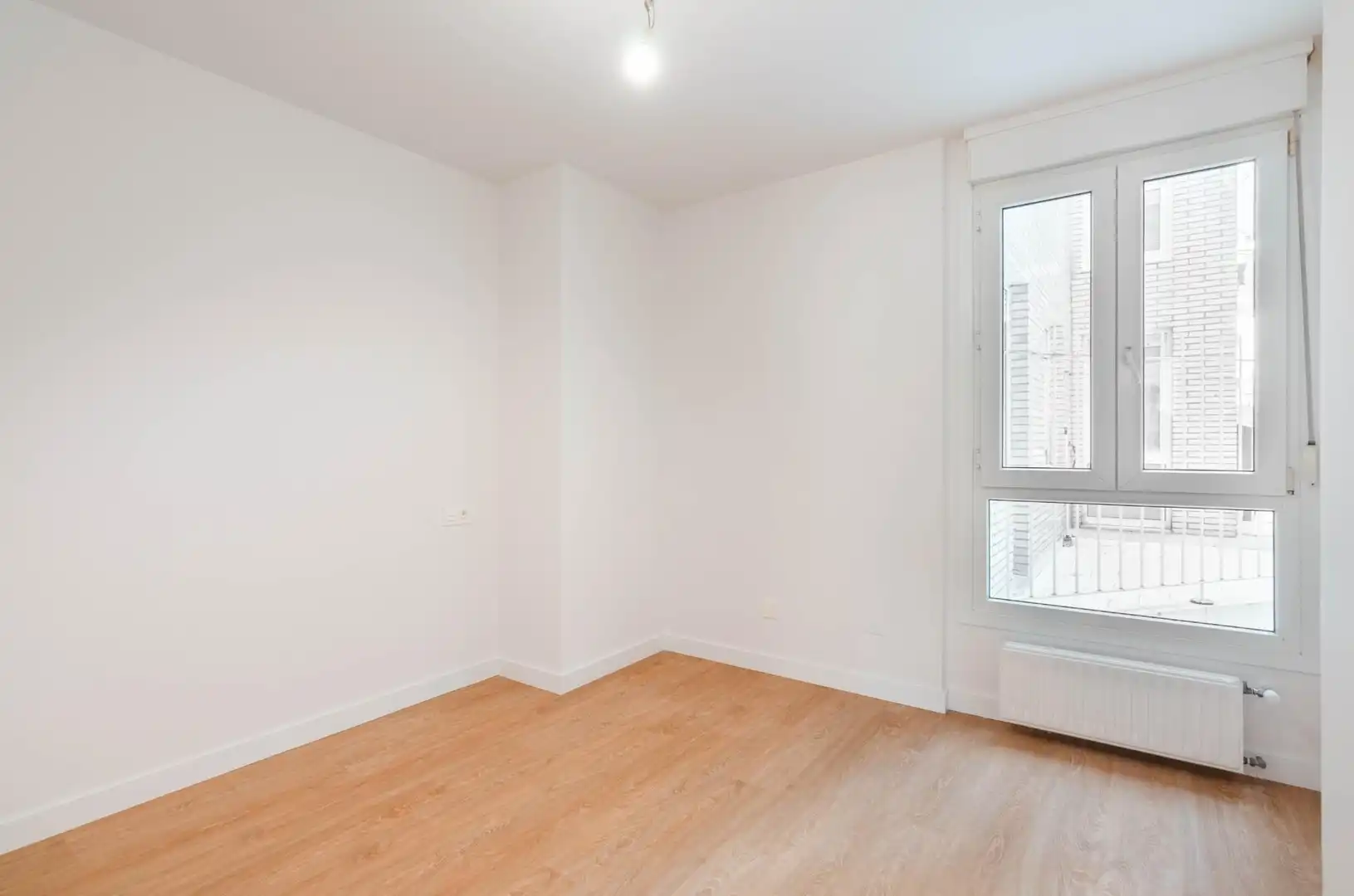 Bedroom of Flat for sale in Gijón   with Heating and Storage room