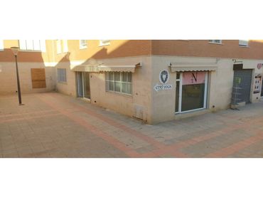 Local commercial à vendre à Plaza NICOLAS PAYA