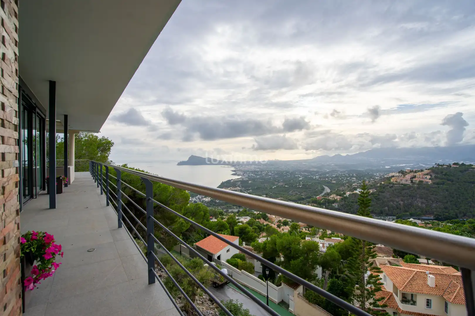 Vista exterior de Casa o chalet en venta en Altea con Aire acondicionado, Calefacción y Jardín privado