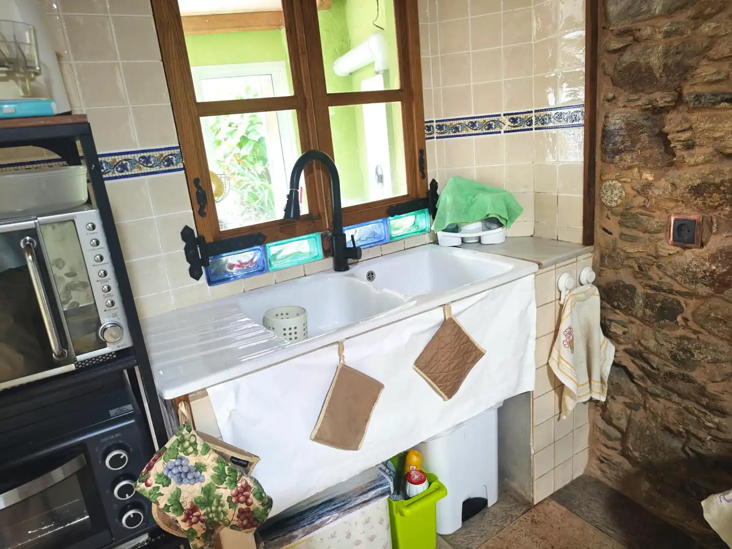 Cocina de Casa adosada en venta en Ortigueira con Trastero y Amueblado