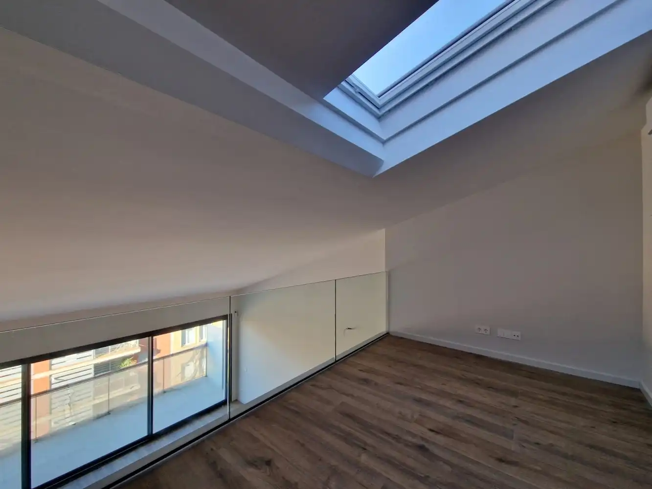 Attic for sale in Girona  with Air Conditioner, Heating and Terrace