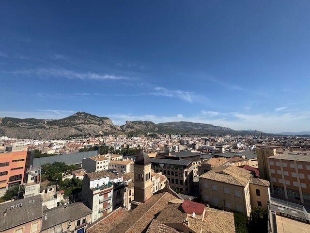 Vista exterior de Pis de lloguer en Alcoy / Alcoi amb Terrassa i Moblat