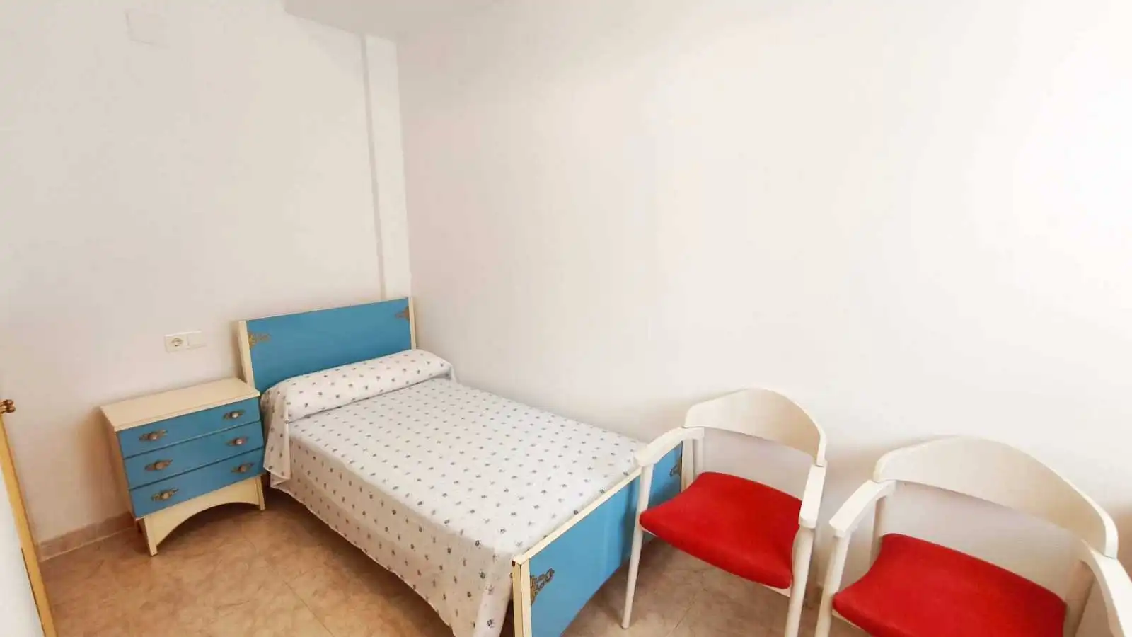 Bedroom of Detached homes for sale in Cullera  with Air Conditioner, Terrace and Swimming Pool