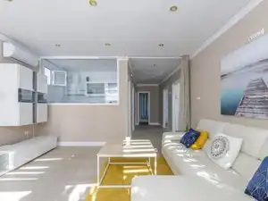 Sala d'estar de Pis de lloguer en Málaga amb Aire condicionat, Calefacció i Jardí privat