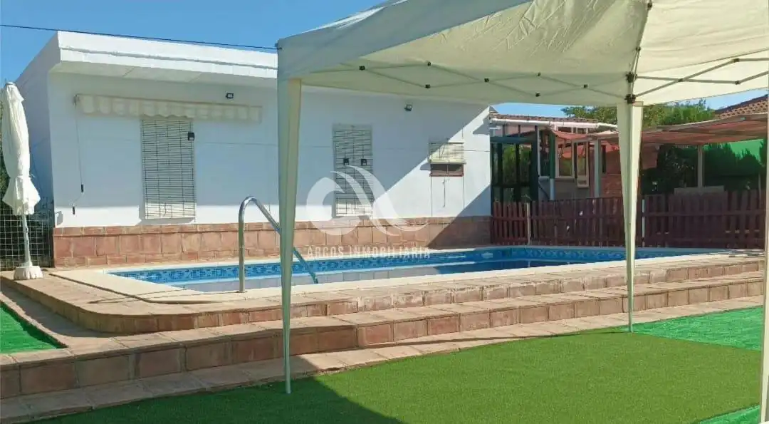 Chalet en venta en Periurbano Oeste - Sierra, imagen 2