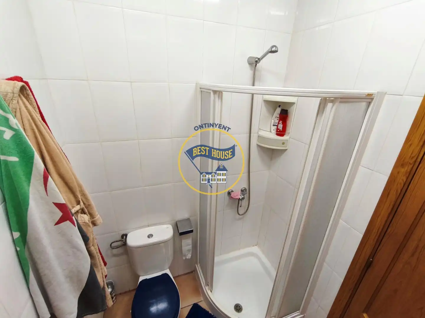 Bany de Casa o xalet en venda en Ontinyent amb Jardí privat i Piscina