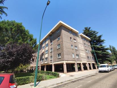 Exterior view of Flat for sale in Valladolid Capital