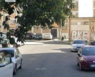 Vista exterior de Pis en venda en  Sevilla Capital amb Terrassa