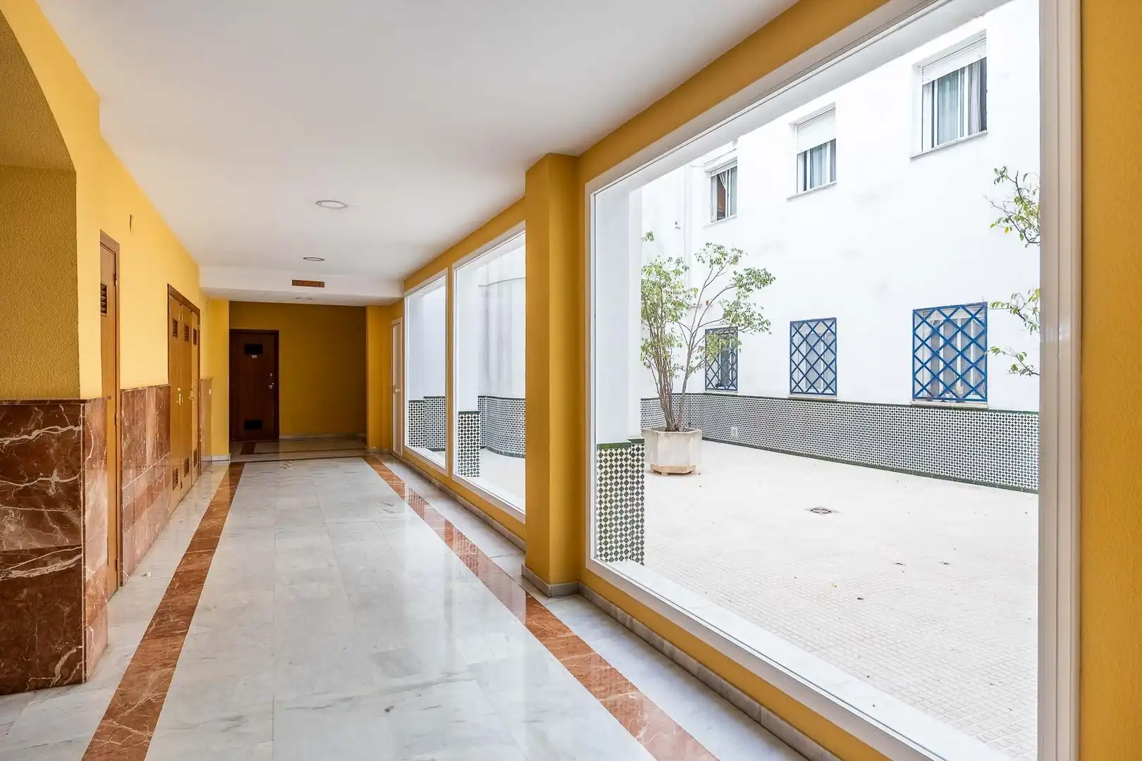 Piso en venta en Alcalá de Guadaira con Aire acondicionado, Terraza y Balcón