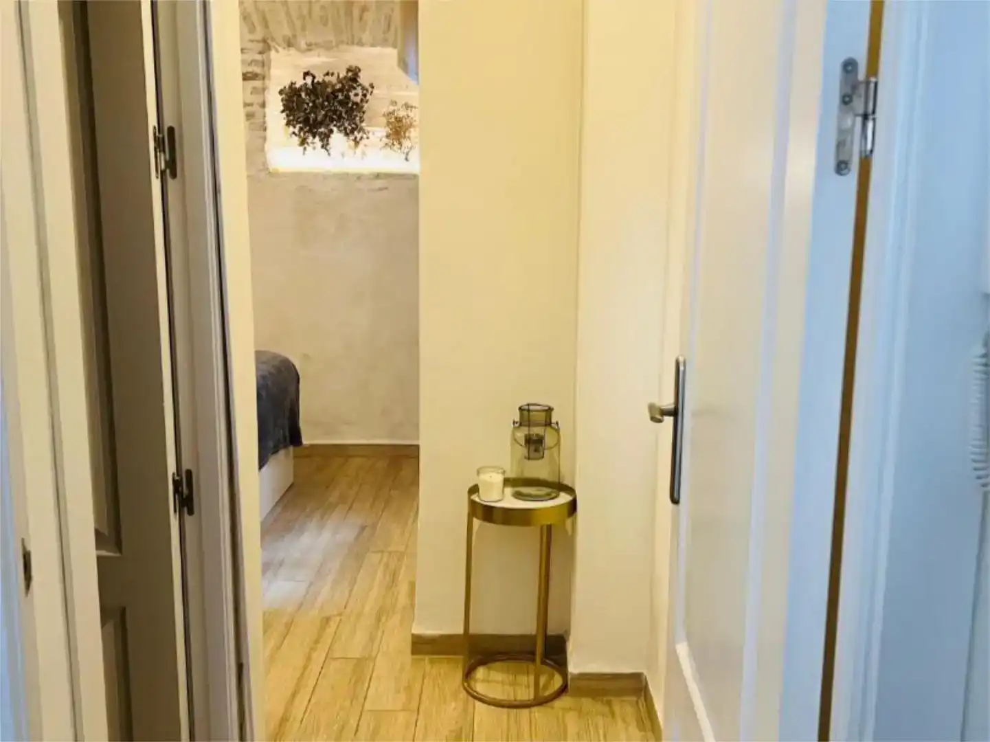 Piso en venta en Sevilla con Aire acondicionado, Trastero y Amueblado