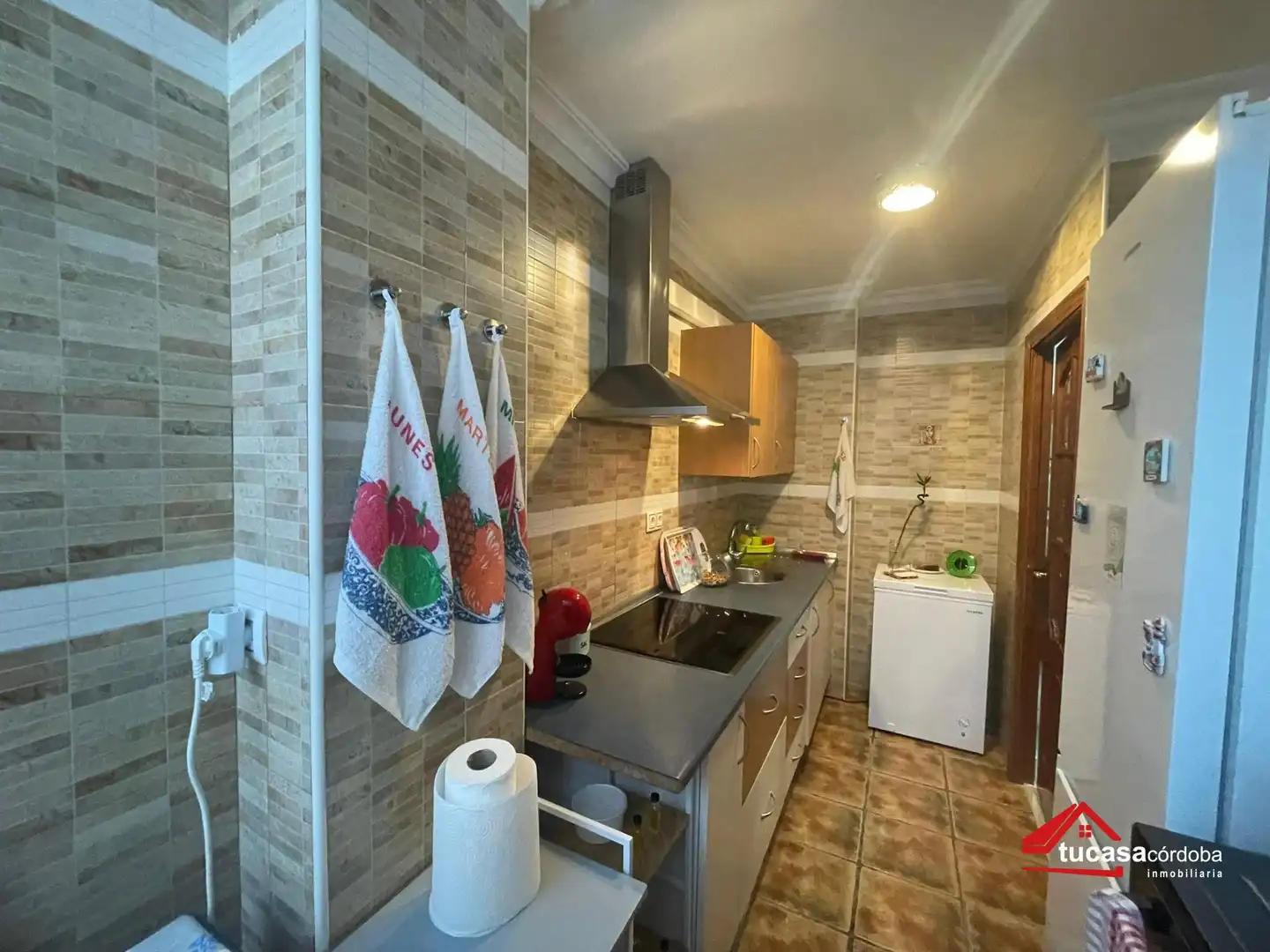 Kitchen of Flat for sale in Córdoba  with Air Conditioner, Parquet flooring and Terrace