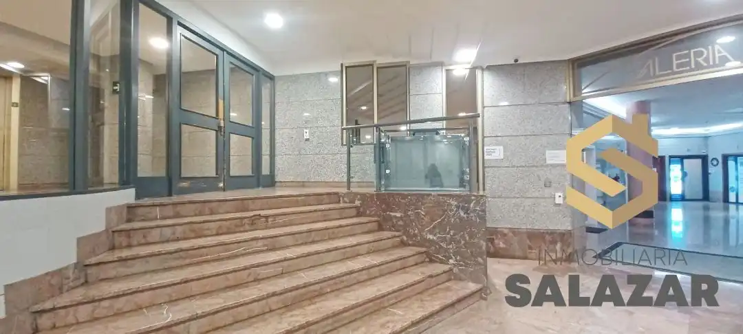 Office space with lift for sale in Colón de Larreátegui Kalea, imagen 27