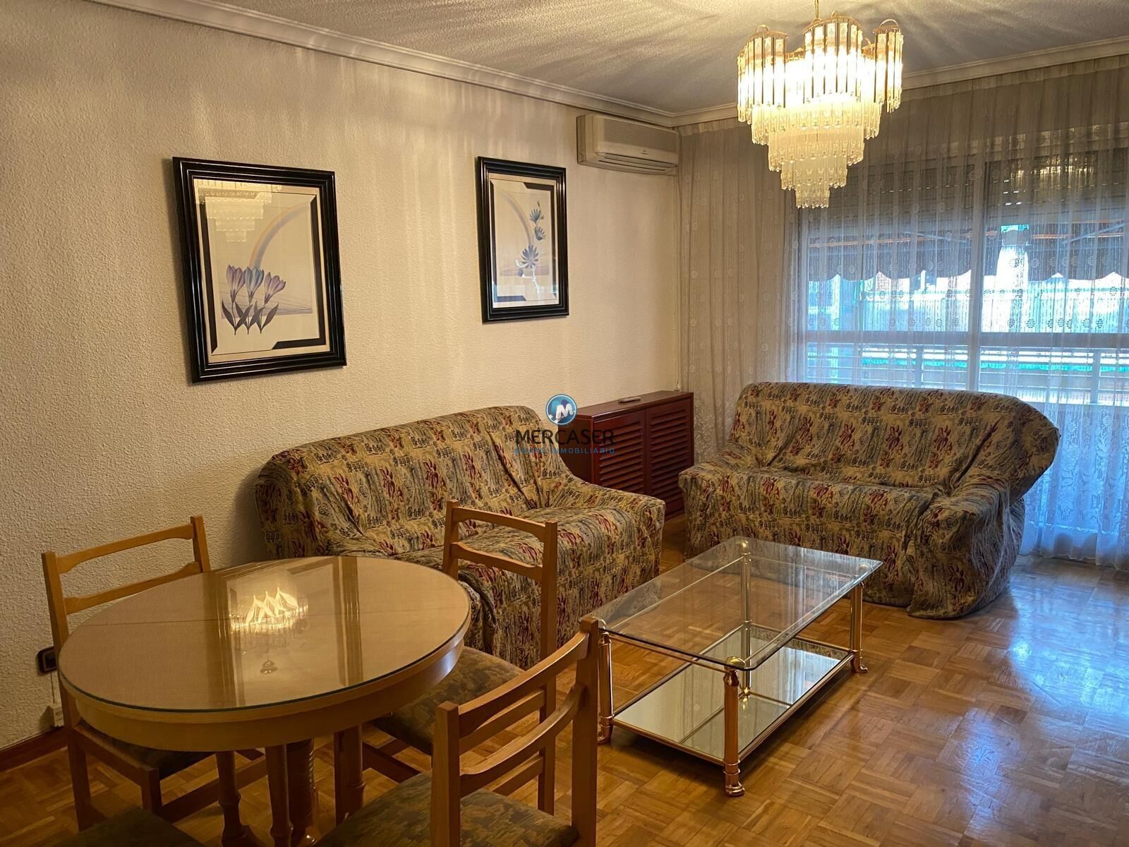 Sala d'estar de Pis de lloguer en  Madrid Capital