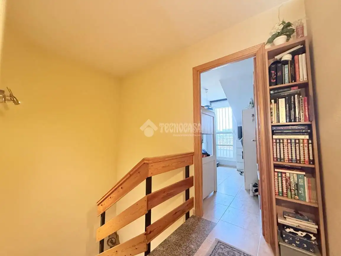 Flat for sale in Alovera  with Air Conditioner, Furnished and Balcony