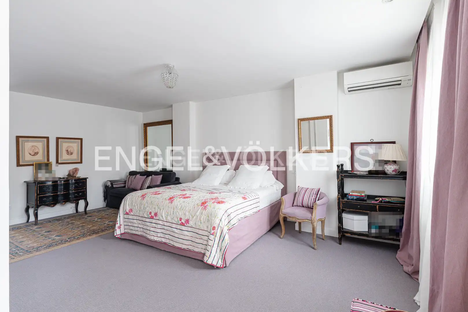 Habitación de Casa adosada en venta en Madrid con Aire acondicionado, Calefacción y Terraza