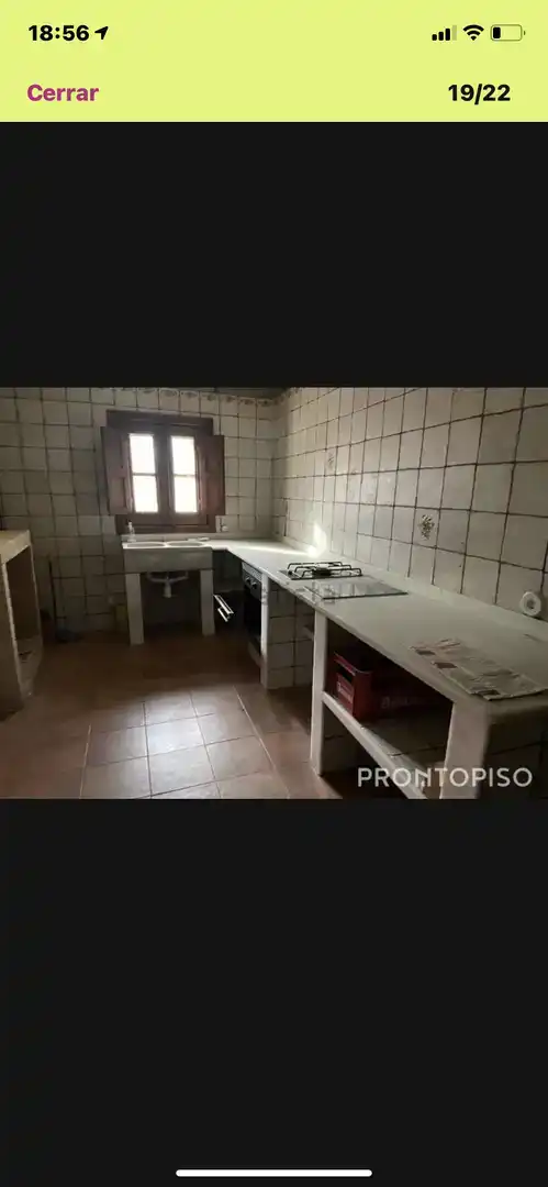 Cuina de Casa o xalet en venda en La Torre de Claramunt amb Balcó