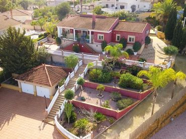 Haus mit Pool zum Verkauf in Almoradí