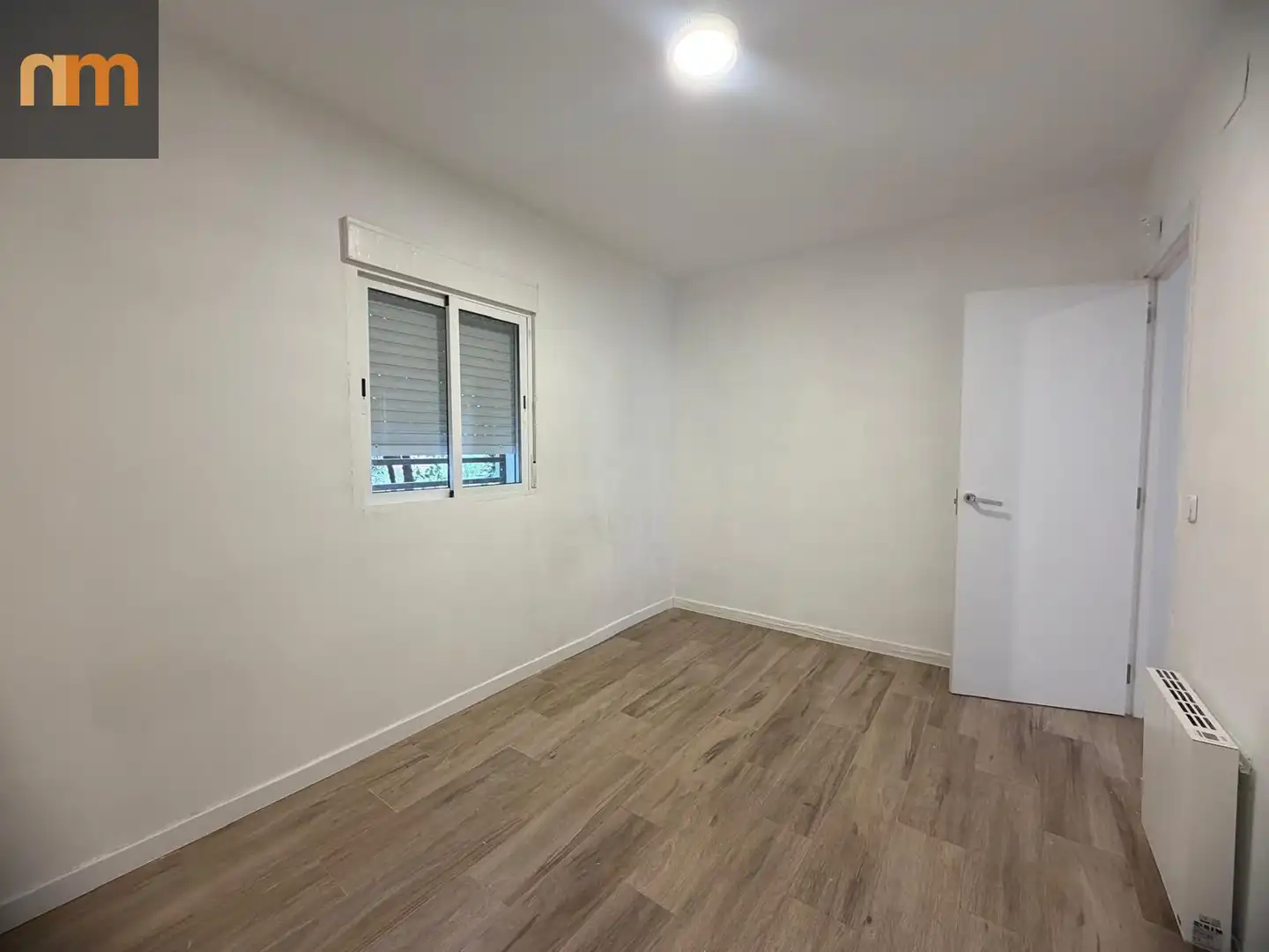 Piso en venta en Madrid con Calefacción y Jardín privado