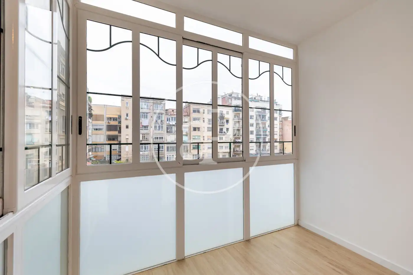 Bedroom of Flat for sale in  Barcelona Capital  with Air Conditioner and Heating