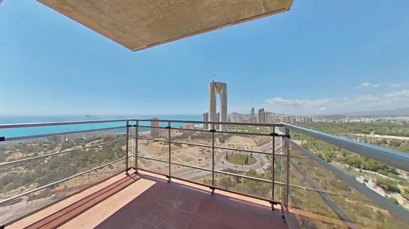 Bedroom of Flat for sale in Benidorm  with Swimming Pool