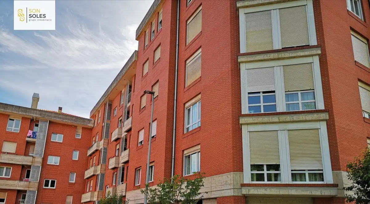 Wohnung mit Aufzug zur Miete in Calle san juan bautista salle