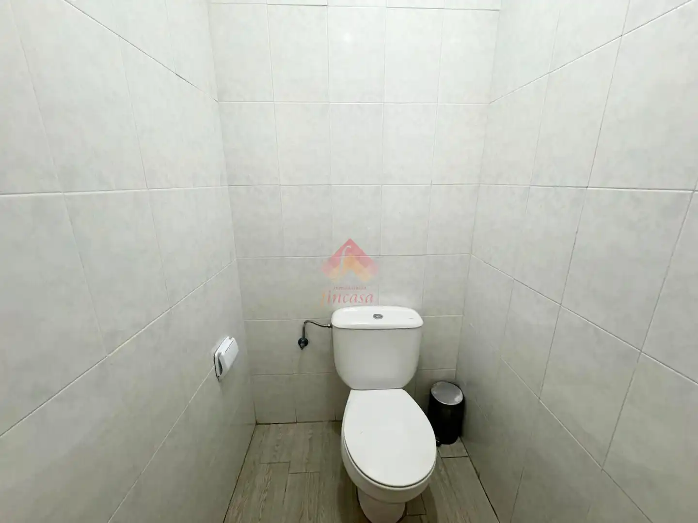 Badezimmer von Geschaftsraum zur Miete in Ronda