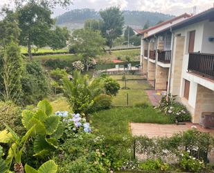Jardí de Pis en venda en Val de San Vicente  amb Calefacció, Parquet i Moblat