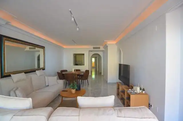 Apartamento con piscina en venta en Calle Calle Torrequebrada, imagen 26