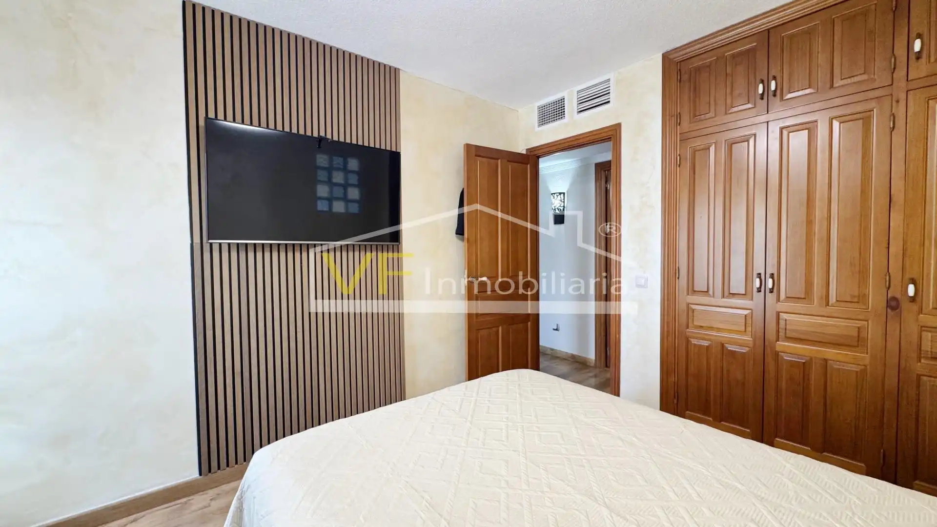 Habitación de Piso en venta en Málaga con Aire acondicionado, Calefacción y Terraza