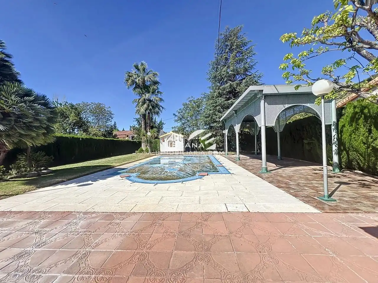 Jardín de Casa o chalet en venta en Lucena con Jardín privado, Trastero y Piscina