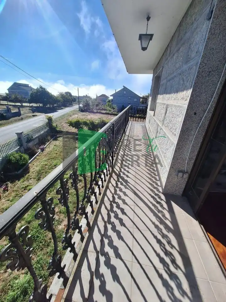 Vista exterior de Casa o chalet en venta en Xunqueira de Ambía con Calefacción, Jardín privado y Trastero