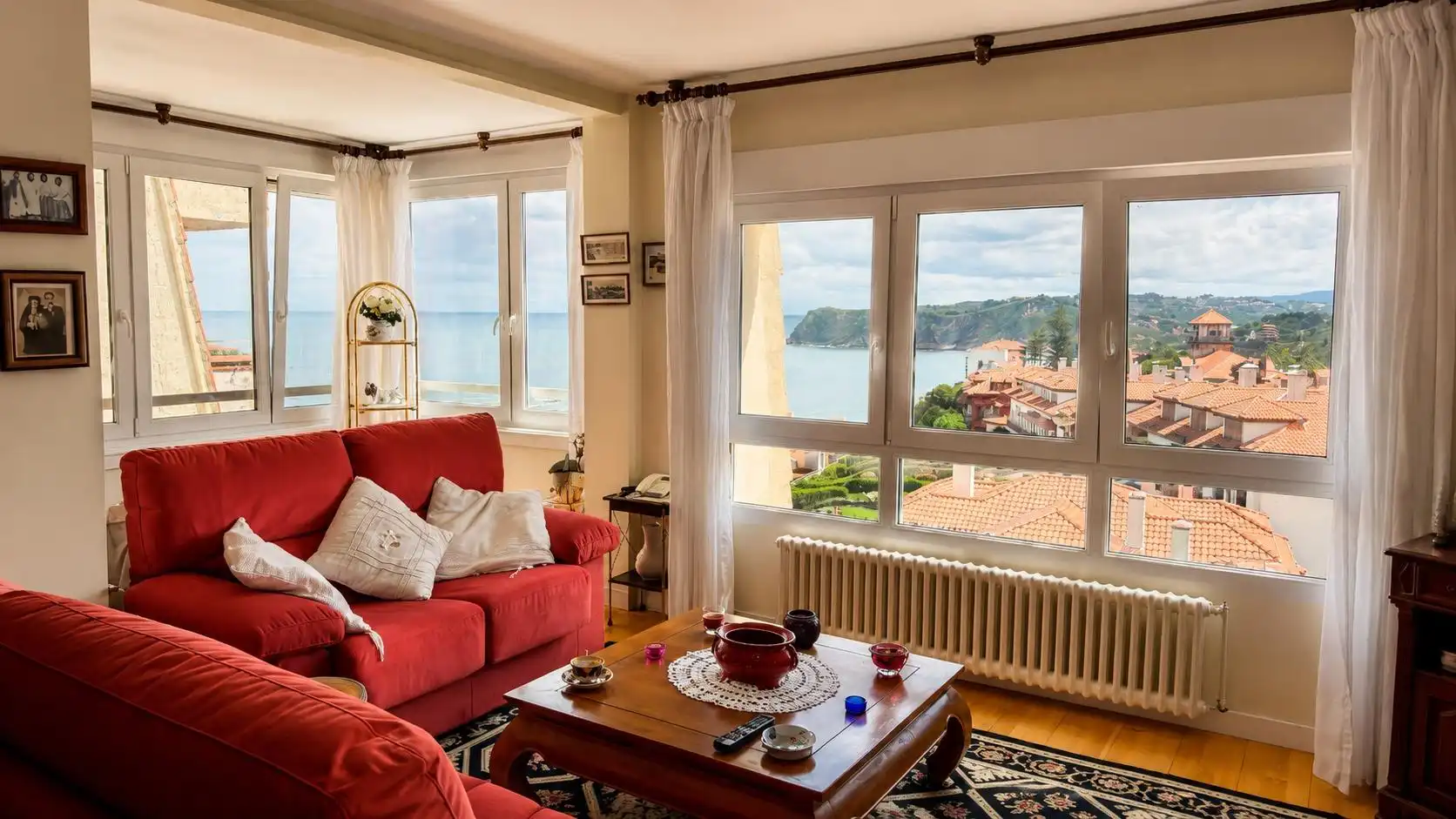 Wohnzimmer von Wohnung zum Verkauf in Comillas (Cantabria)