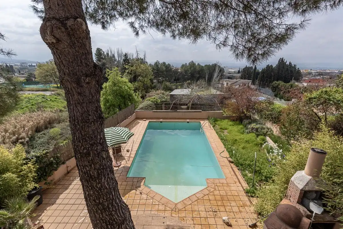 Chalet con terraza en venta en Avenida Monteluz 1, imagen 16